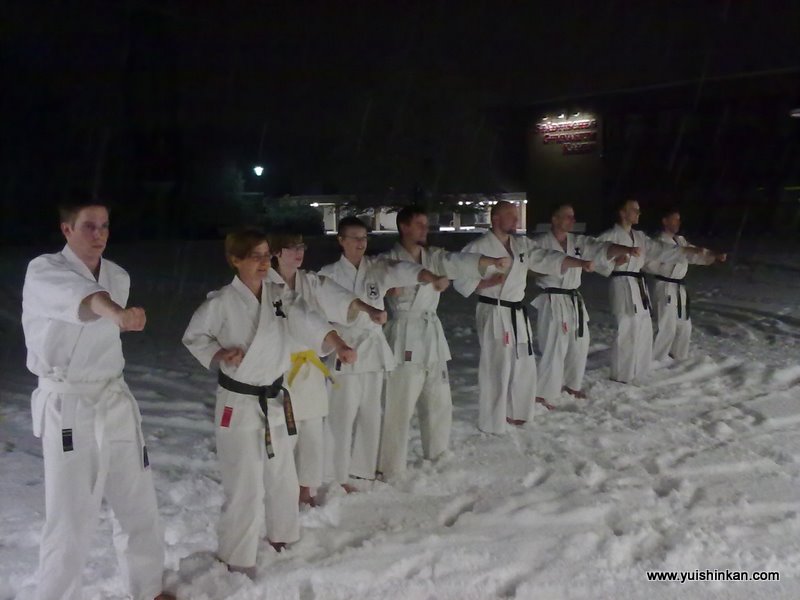 Zweites Training im Schnee im schnee 2010